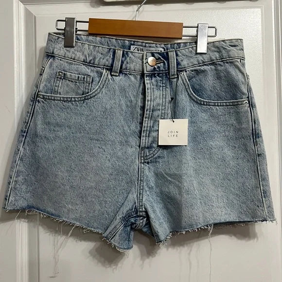 Zara Denim High Rise Short - Picture 2 of 8